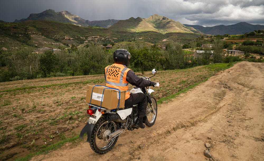 Riders for Health Lesotho, school, healthworker, sample transport, scenery, motorcycle